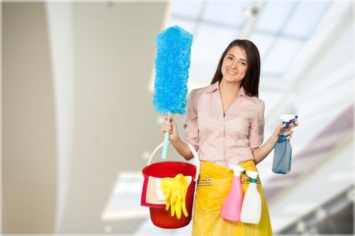 Office reception and communal areas cleaned for businesses in N7
